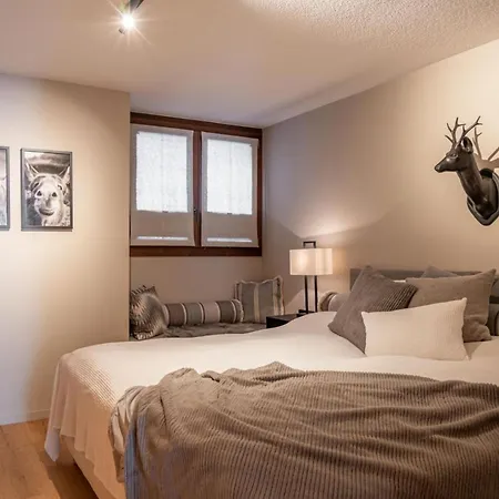 Ridee Alpine Retreat Breathtaking Matterhorn Views And Luxurious Comfort בקתה
